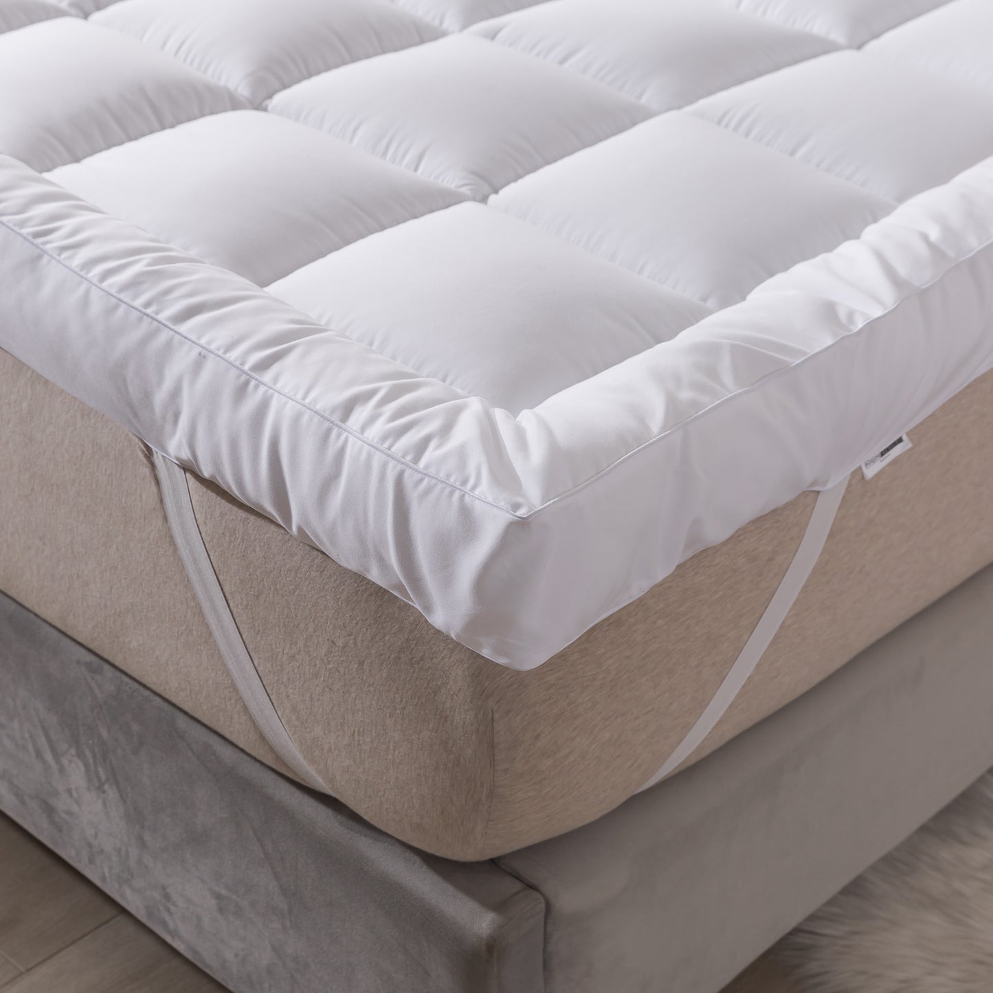 4-Inch Microfibre Mattress Topper - 1100 GSM Super Soft & Fluffy, Hypoallergenic Hand-Filled Box-Stitched, for Single, Double, King, and Super King Sizes