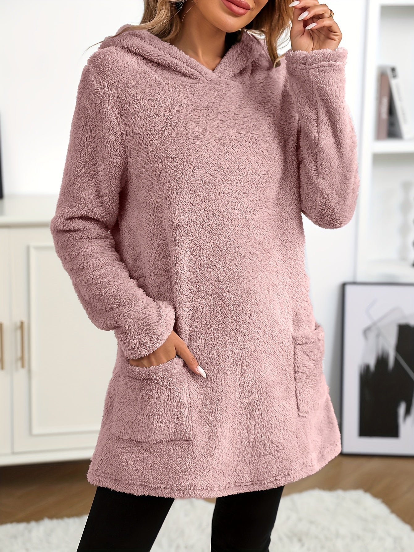 Women's Fleece Hoodie with Dual Pockets – Casual Long Sleeve Pullover for Fall & Winter