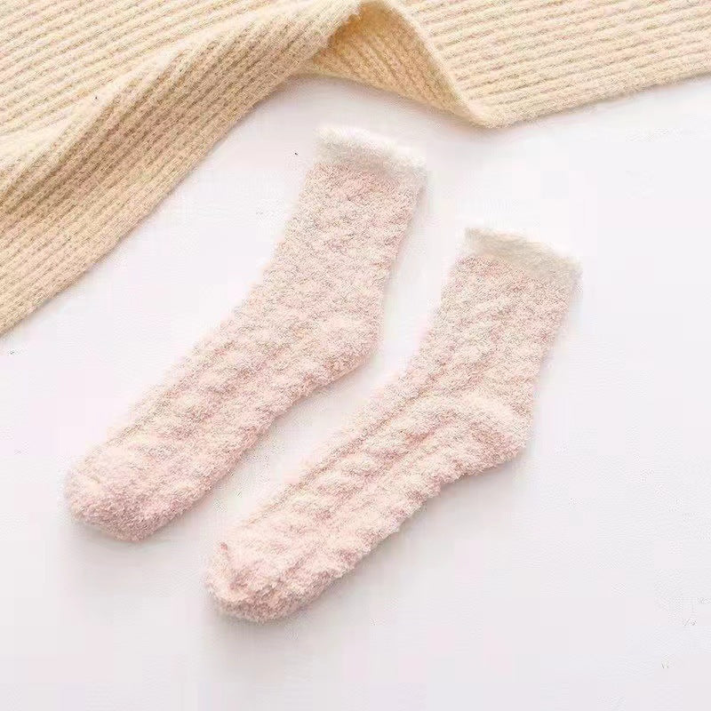 7 Pairs Women’s Fuzzy Floor Socks - Cozy & Warm Mid Tube Hosiery, Winter Essentials